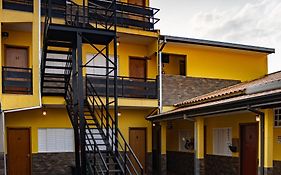 Hotel Nixon Proximo, Rodoviaria, Prefeitura E A Matriz Central