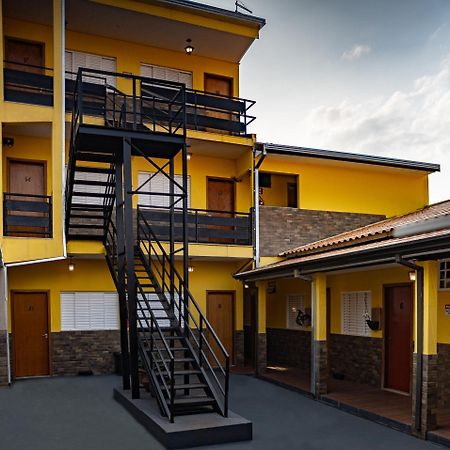 Hotel Nixon Proximo, Rodoviaria, Prefeitura E A Matriz Central Itaí Dış mekan fotoğraf