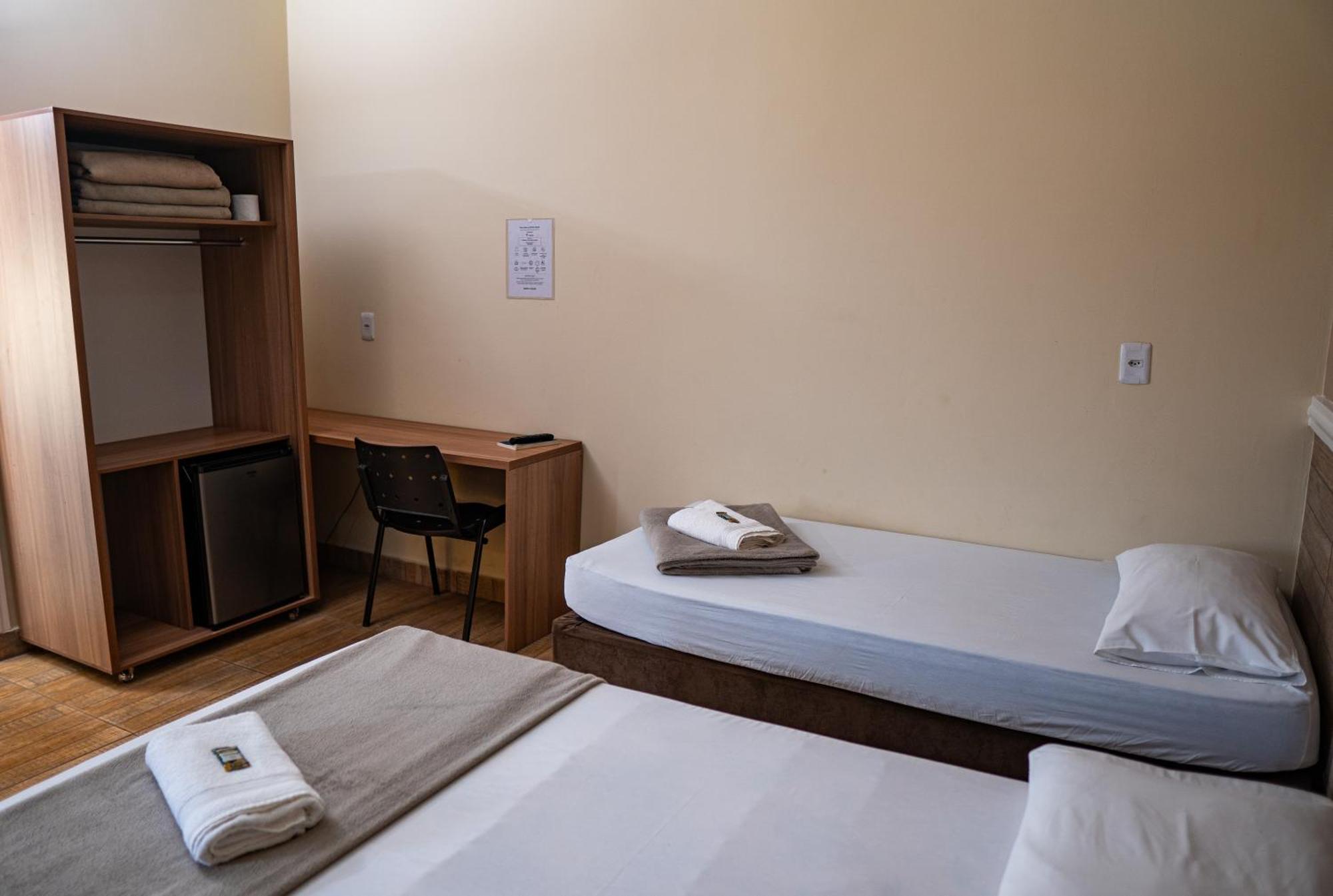 Hotel Nixon Proximo, Rodoviaria, Prefeitura E A Matriz Central Itaí Dış mekan fotoğraf