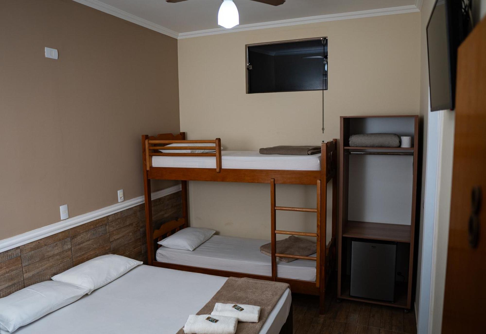 Hotel Nixon Proximo, Rodoviaria, Prefeitura E A Matriz Central Itaí Dış mekan fotoğraf